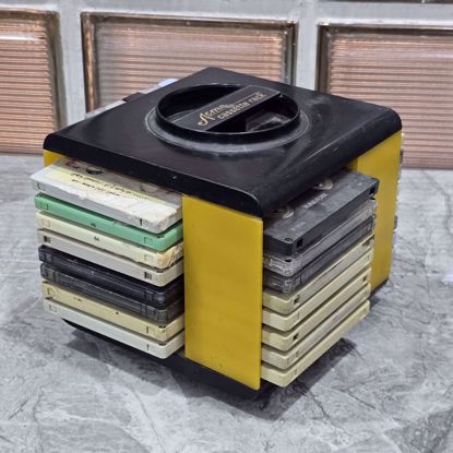 صورة استاند اشرطه كاسيت 