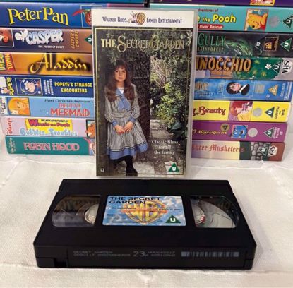 صورة شريط فيديو the secret garden 