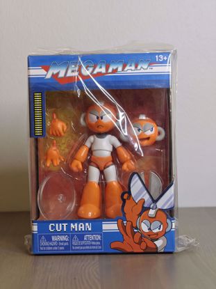 Picture of Megaman  Cut man Figure