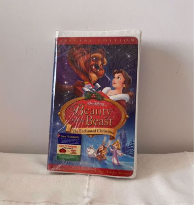 Picture of الحسناء و الوحش ج enchanted Christmas  انجليزي