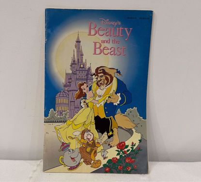 Picture of قصه الحسناء و الوحش انجليزي 