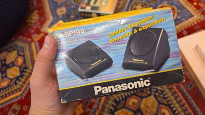 صورة سماعات او مكبر باناسونيك يديد 