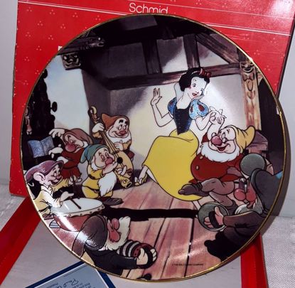 Picture of صحن زينه فنتج سنووايت 