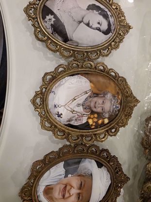 صورة تعليقات صور الملكة اليزابيث