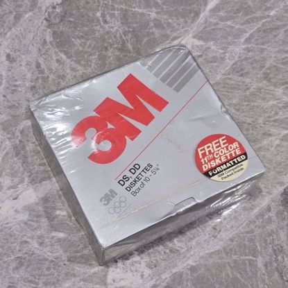 صورة فلوبي ديسك حجم كبير حجم كبير 