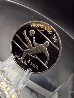 صورة مسكوكه من الفضه اصدار كأس العالم 1997