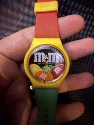 Picture of ساعة m&ms الصفراء  كوارتز
