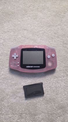 Picture of gameboy advance - pink with game