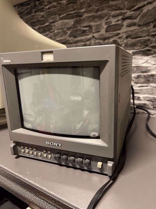 صورة شاشة الاحترافية sony pvm 